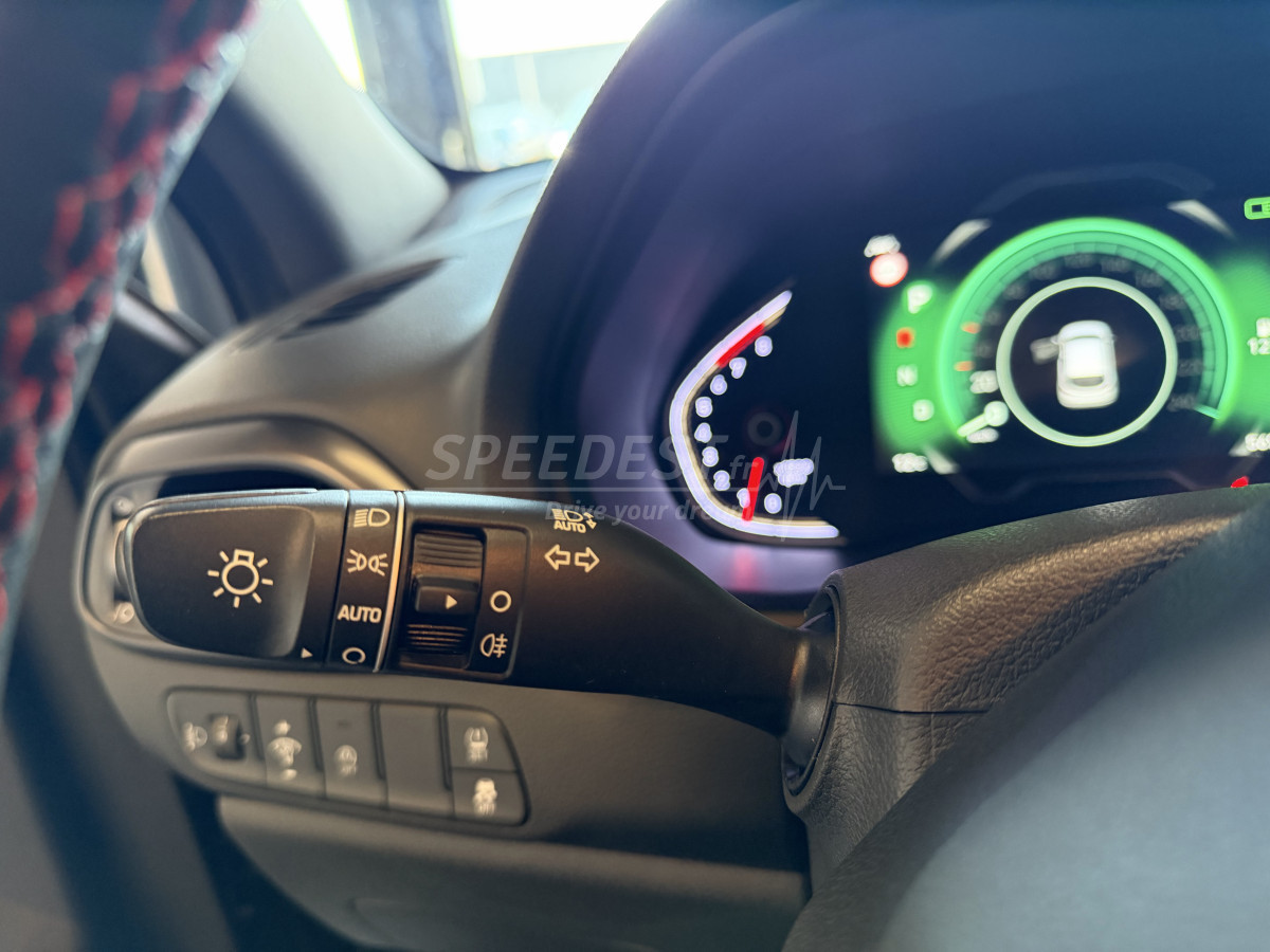 HYUNDAI I30 BREAK -NLINE-