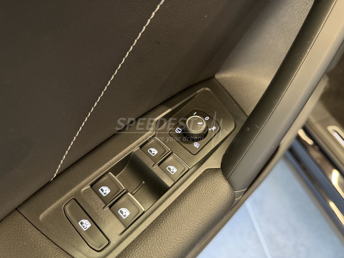 VW TIGUAN RLINE -1ere MAIN/TOIT PANO-