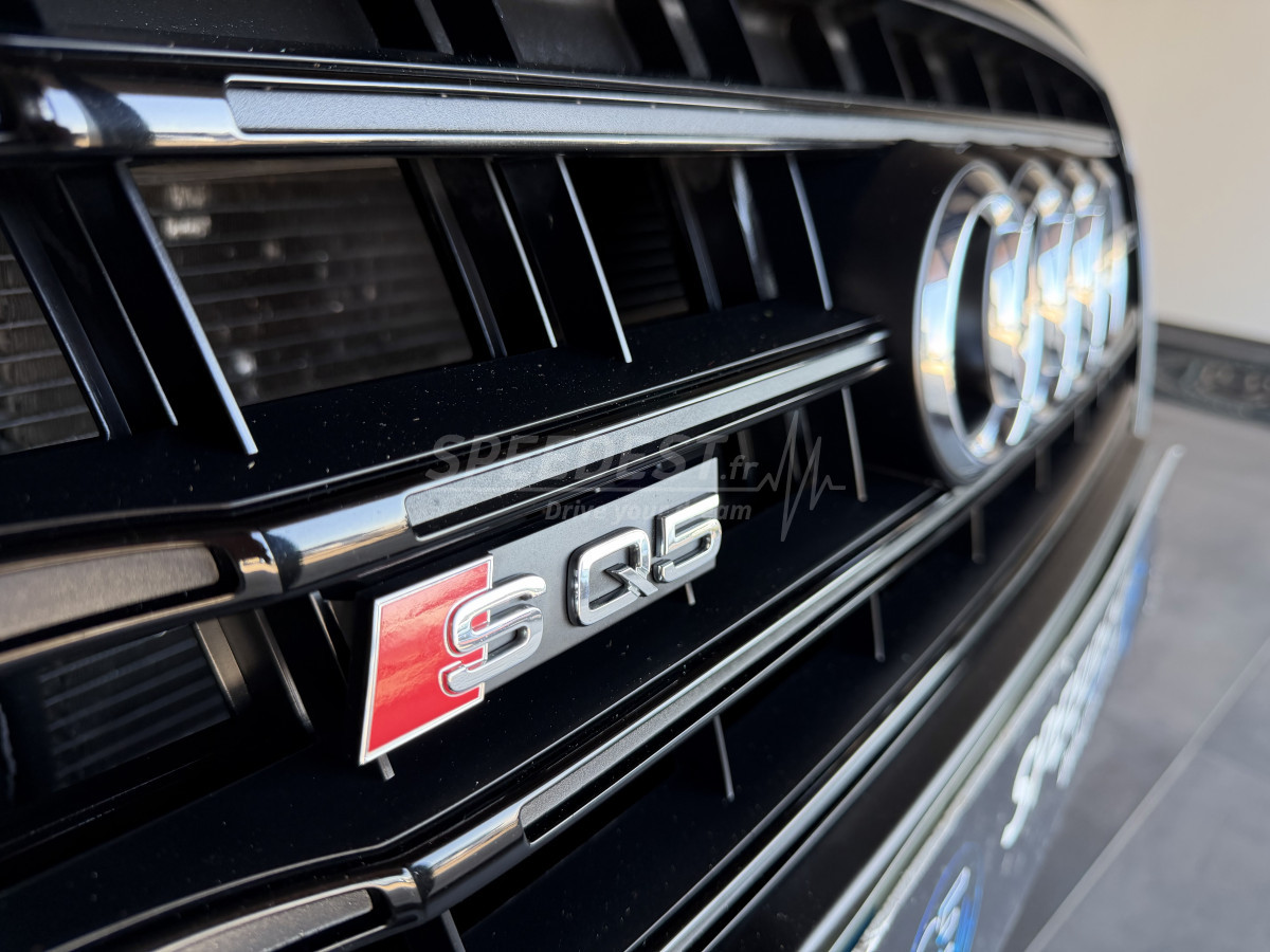 AUDI SQ5 COMPETITION 326ch -TOIT/ATTELAGE-