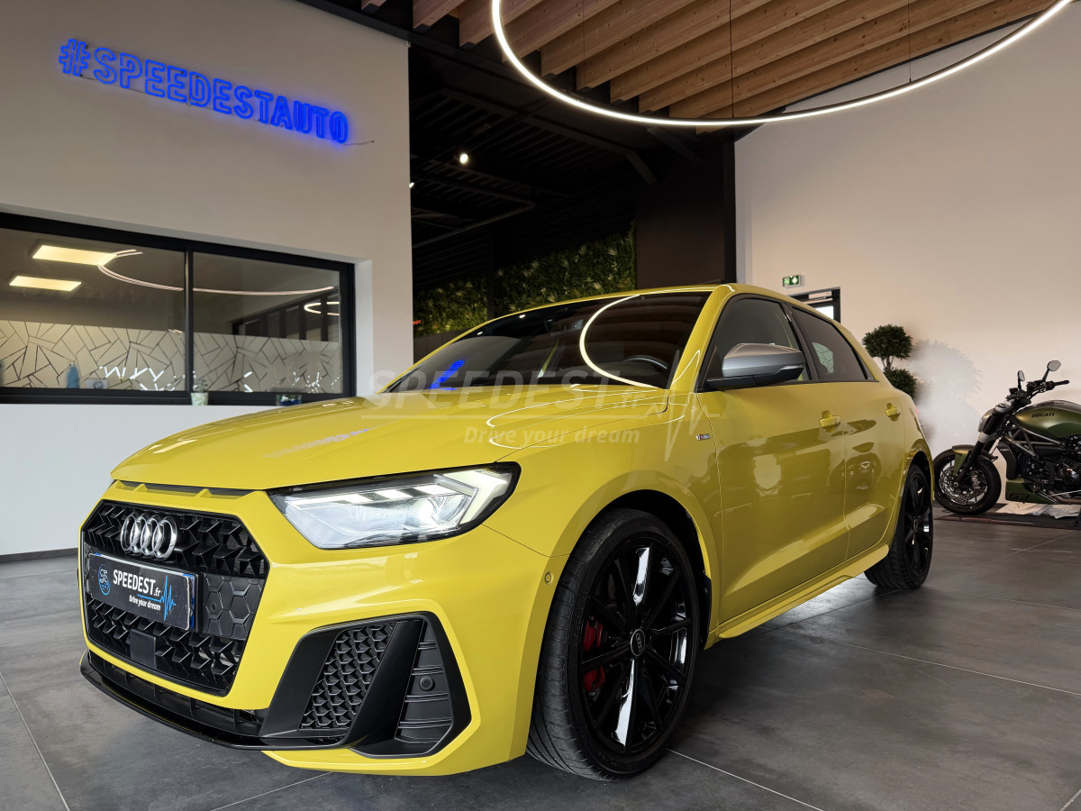 AUDI A1 SLINE -SUREEQUIPE/CARPLAY-