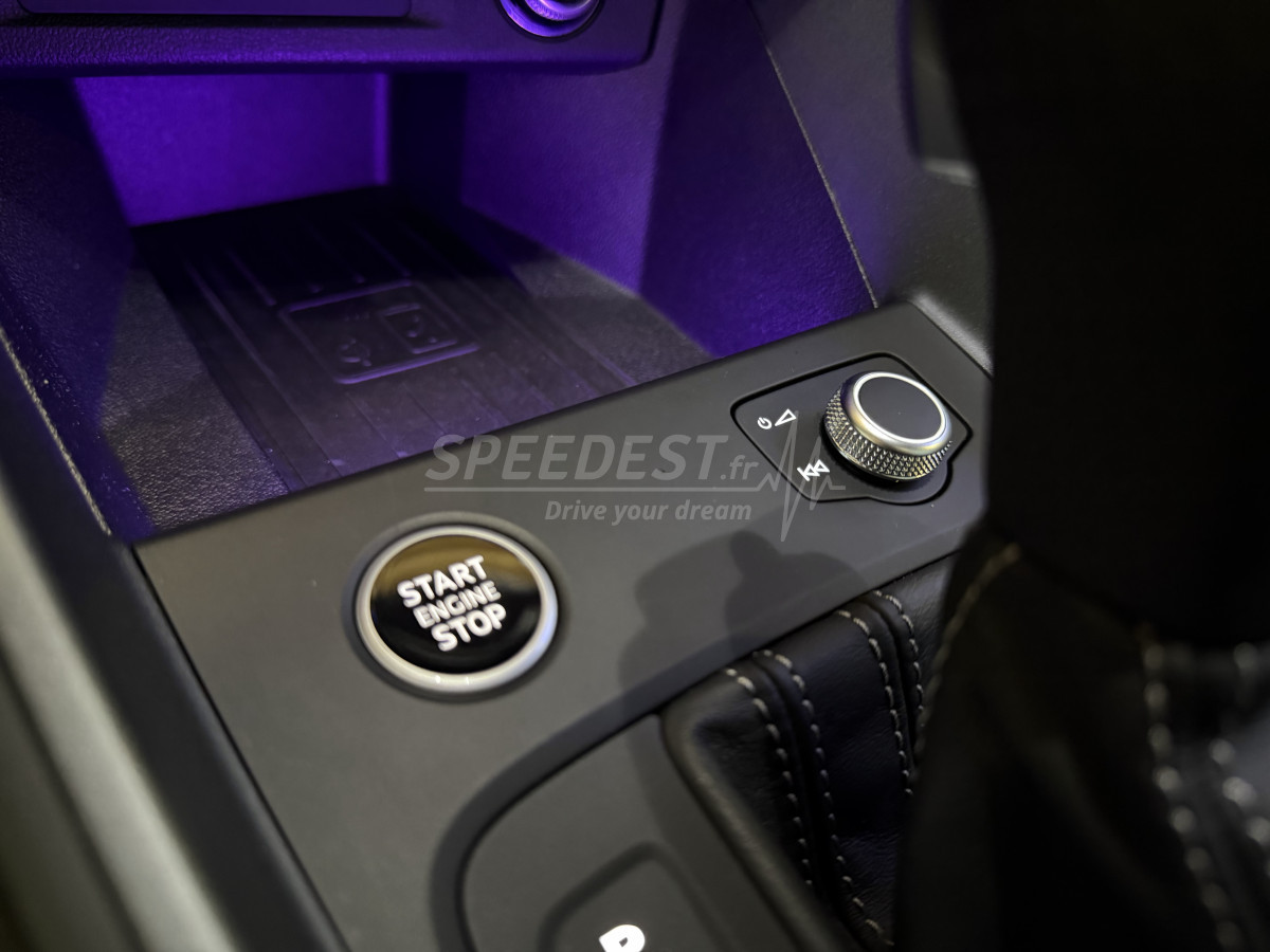 AUDI A1 SLINE -SUREEQUIPE/CARPLAY-