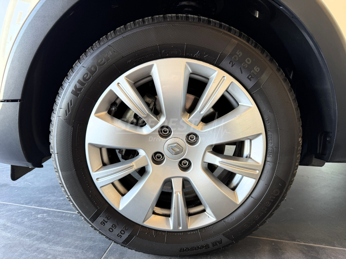 RENAULT CAPTUR -DISTRI OK-