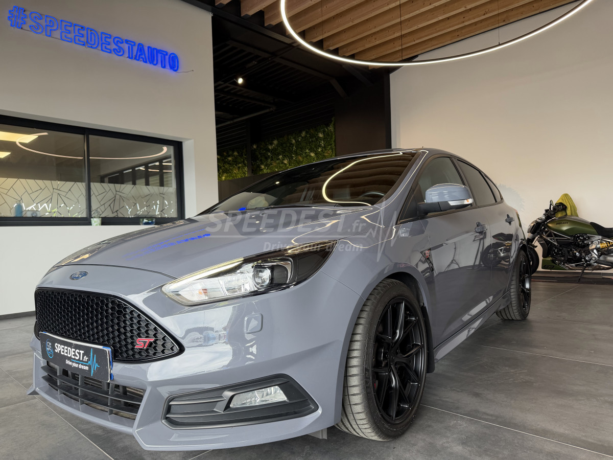 FOCUS ST -ETAT RARE/CAMERA-TOIT OUVRANT-