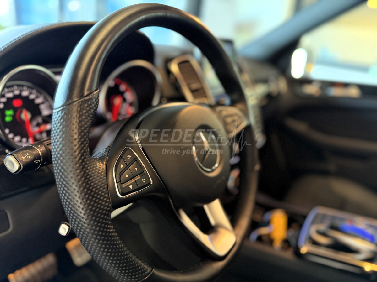 MERCEDES GLE AMG -TOIT OUVRANT/ATTELAGE-