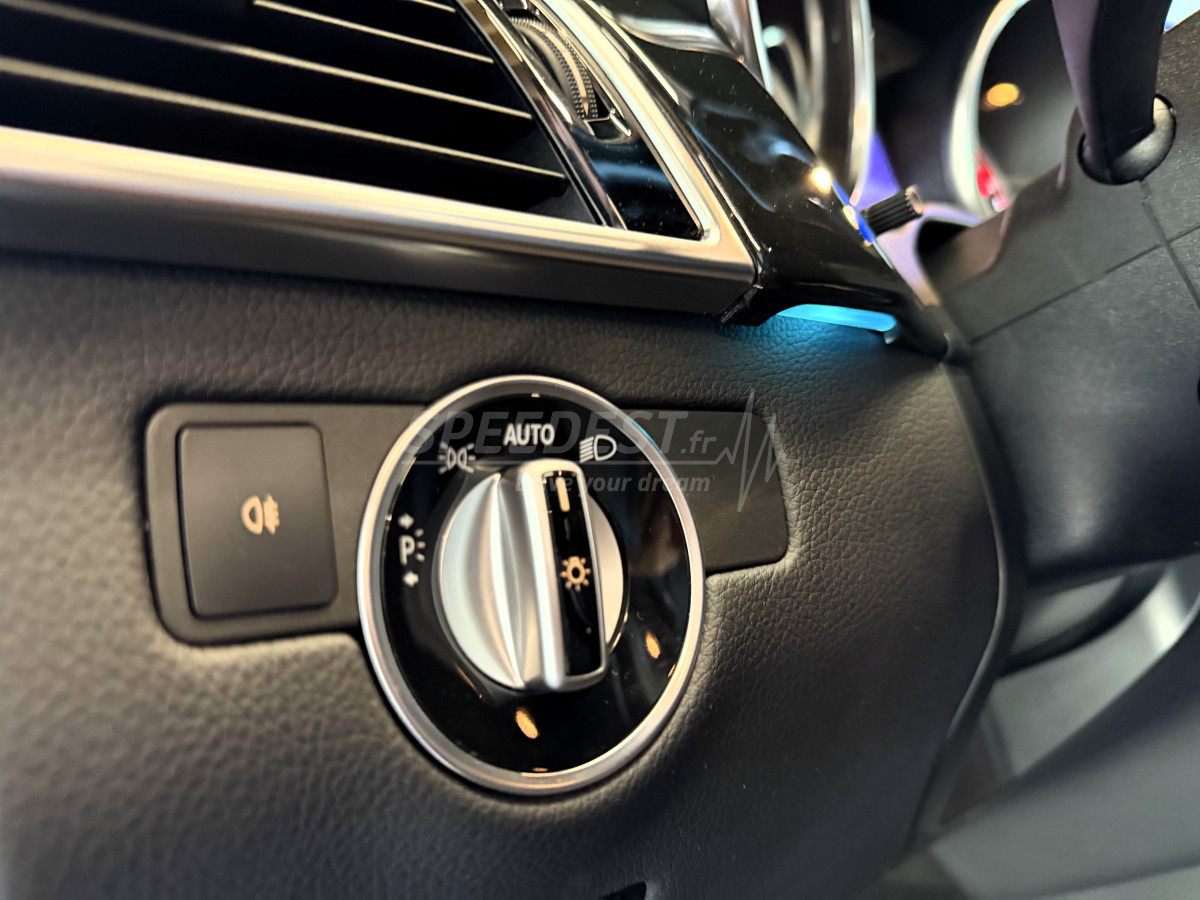 MERCEDES GLE AMG -TOIT OUVRANT/ATTELAGE-