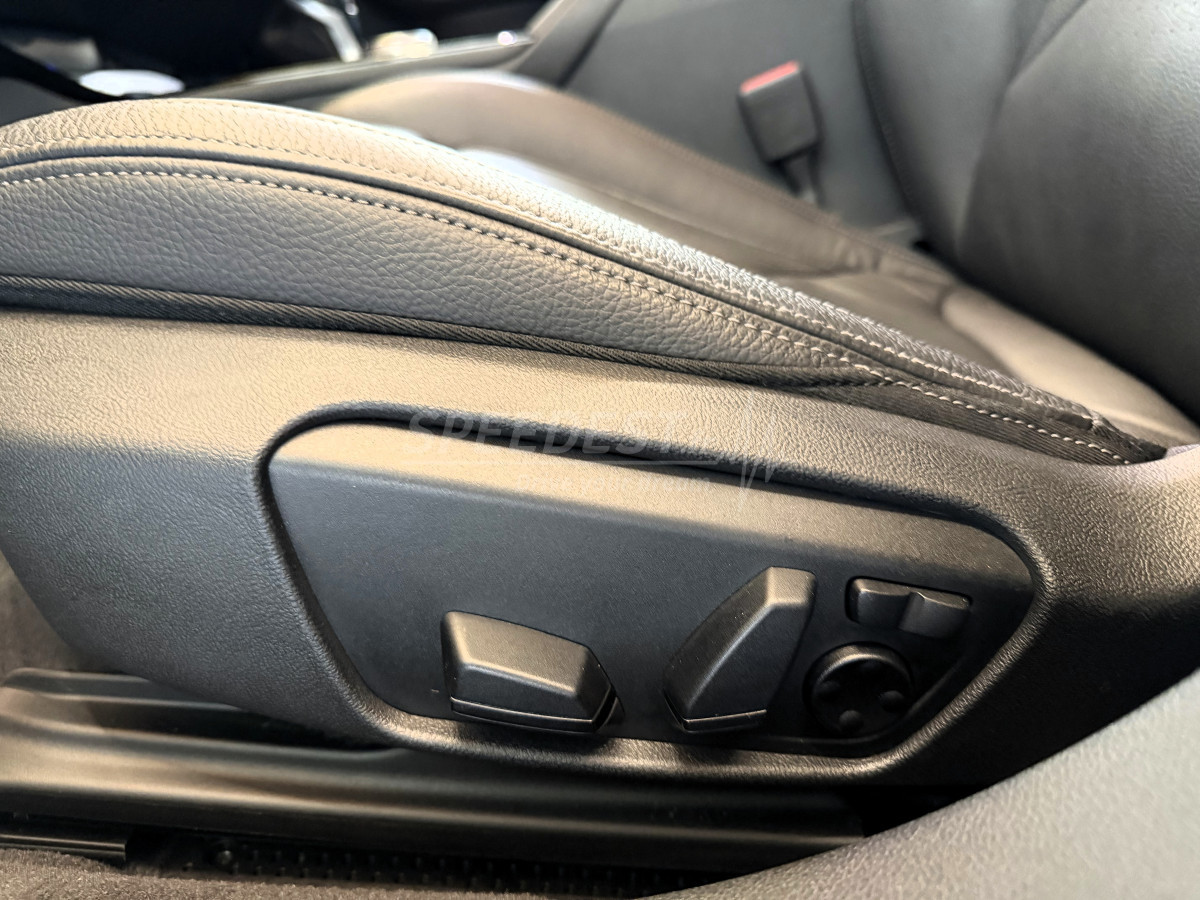 BMW 120D XDRVE M -CONFIG RARE-