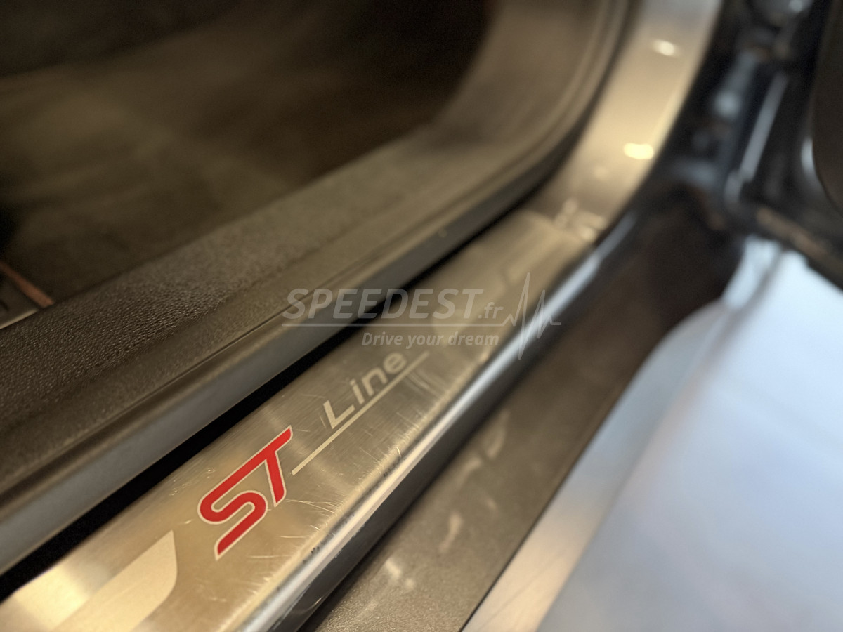 FORD ECOSPORT -STLINE-