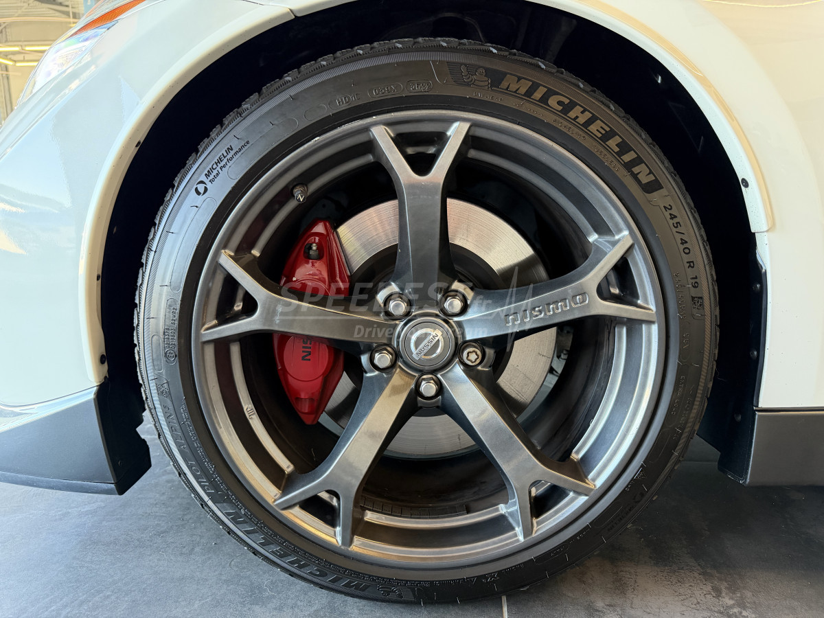 NISSAN 370Z NISMO -COLLECTOR!-