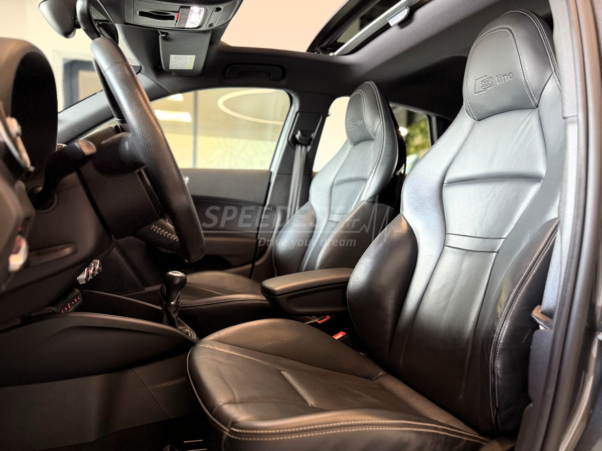 AUDI A1 SLINE -BAQUET/TOIT OUVRANT-
