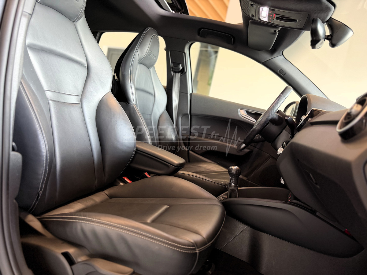 AUDI A1 SLINE -BAQUET/TOIT OUVRANT-