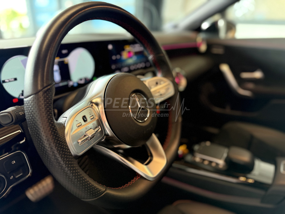 CLA 200 SHOOTING BREAK -TOIT OUVRANT/AMBIANCE-