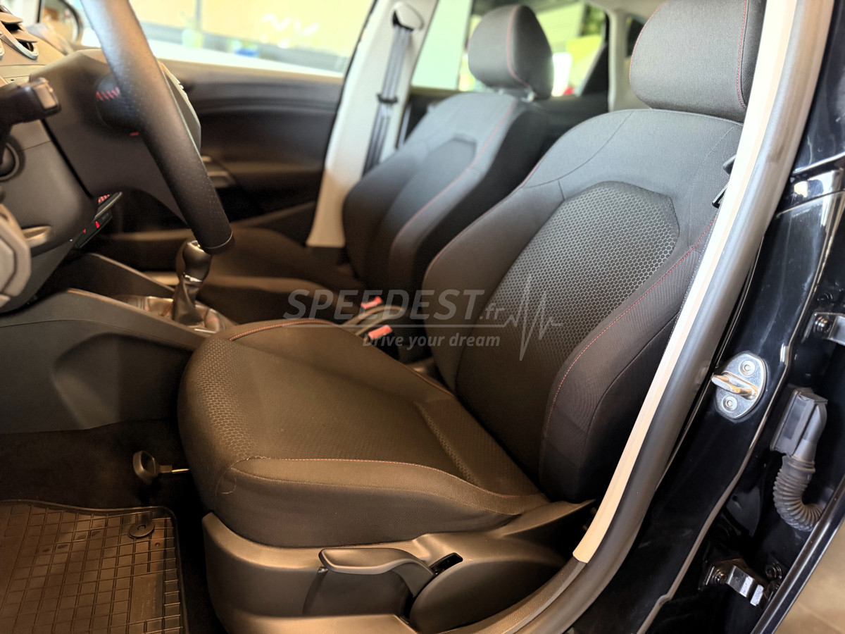 IBIZA FR -1ère MAIN-