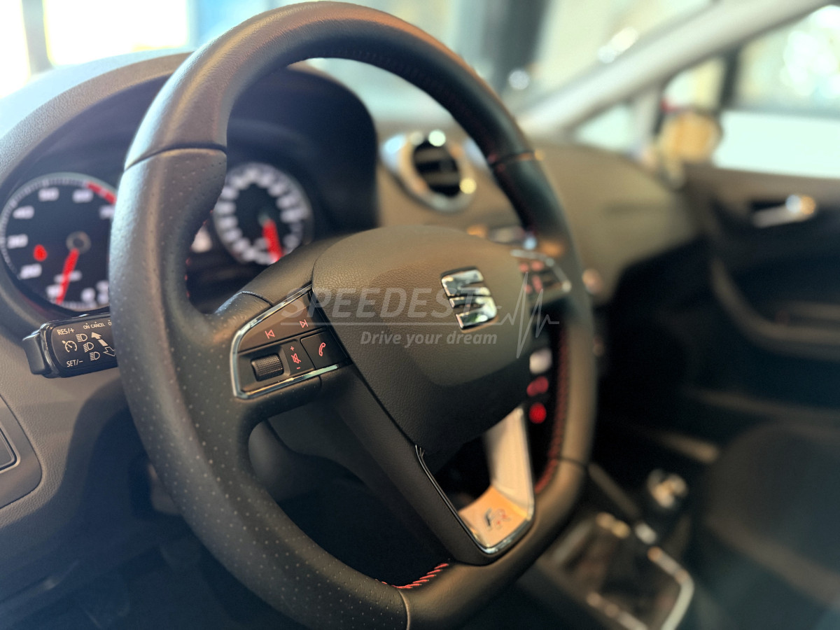 IBIZA FR -1ère MAIN-