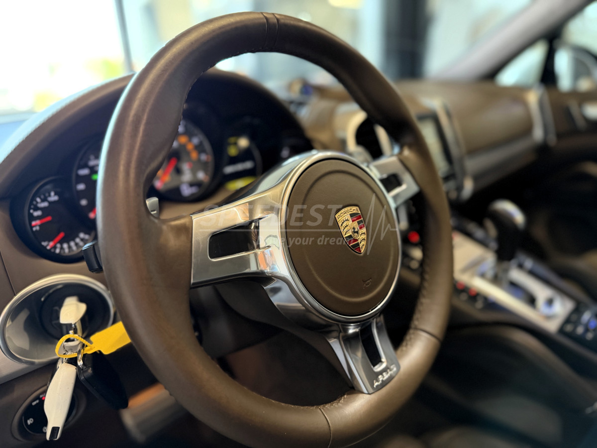 PORSCHE CAYENNE GTS /SUREEQUIPE-FBL KILOMETRAGE/