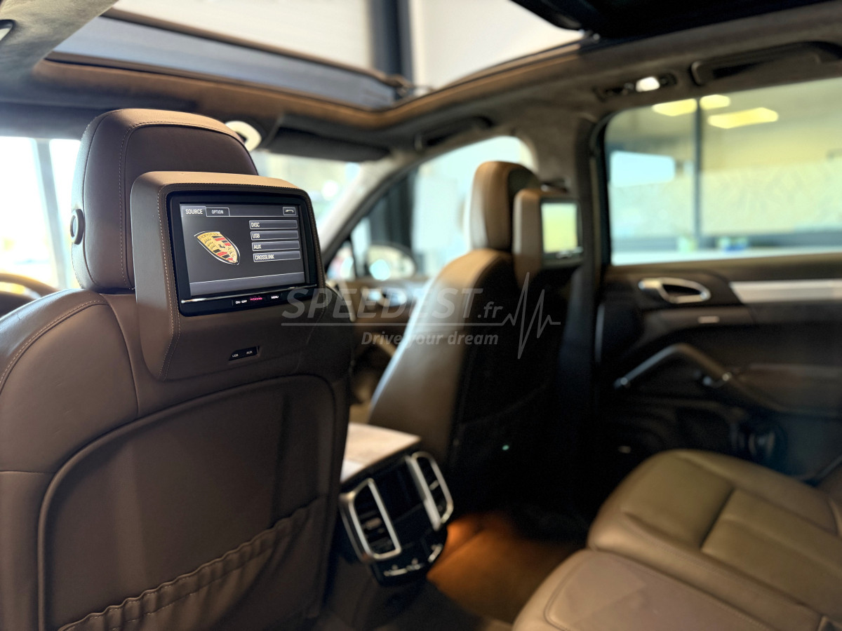 PORSCHE CAYENNE GTS /SUREEQUIPE-FBL KILOMETRAGE/