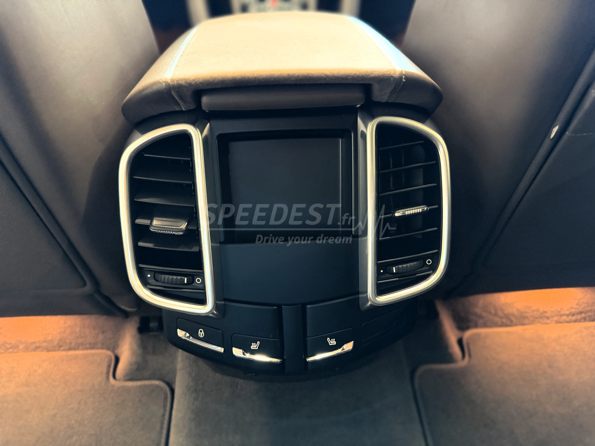 PORSCHE CAYENNE GTS /SUREEQUIPE-FBL KILOMETRAGE/