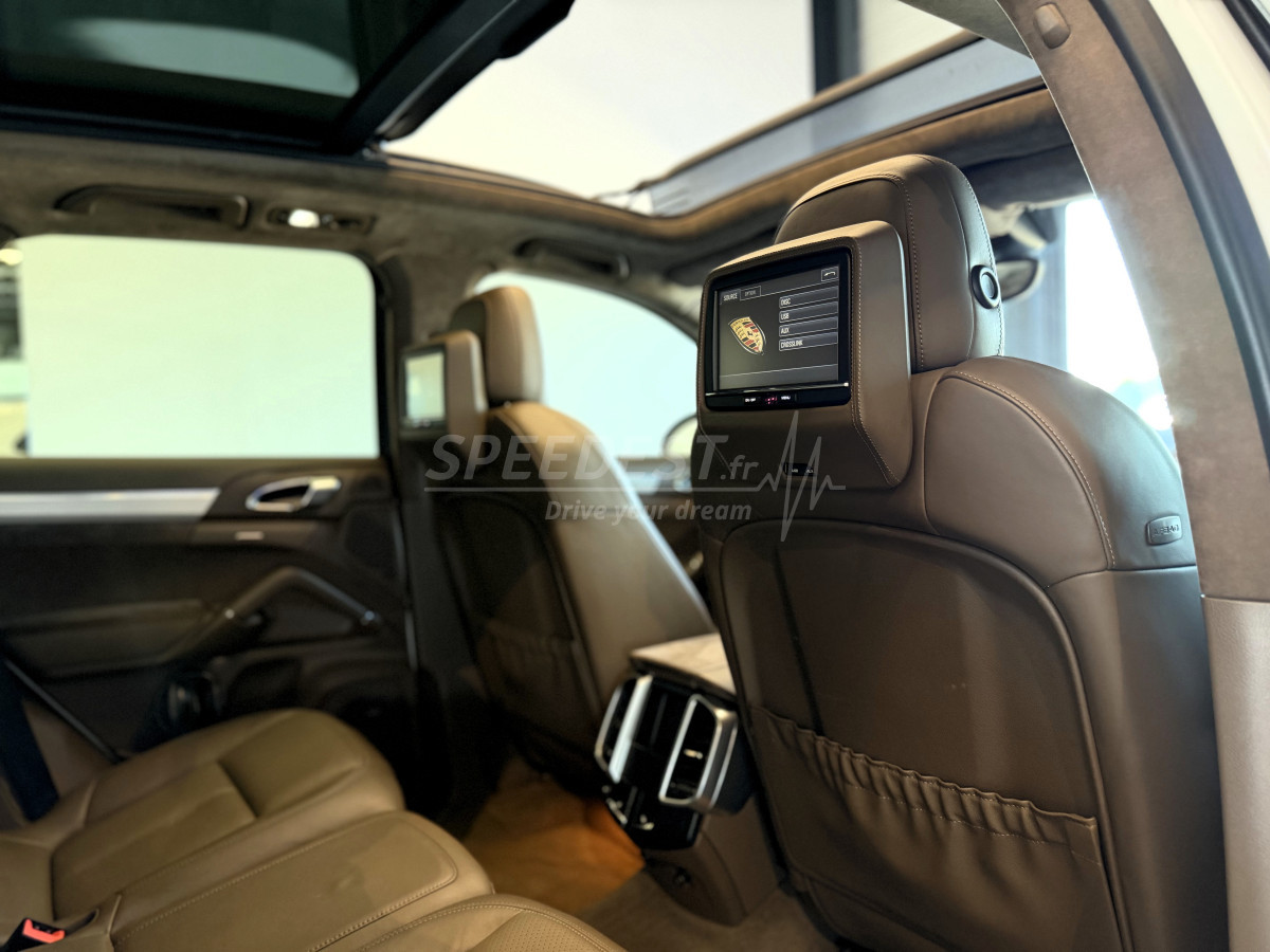PORSCHE CAYENNE GTS /SUREEQUIPE-FBL KILOMETRAGE/