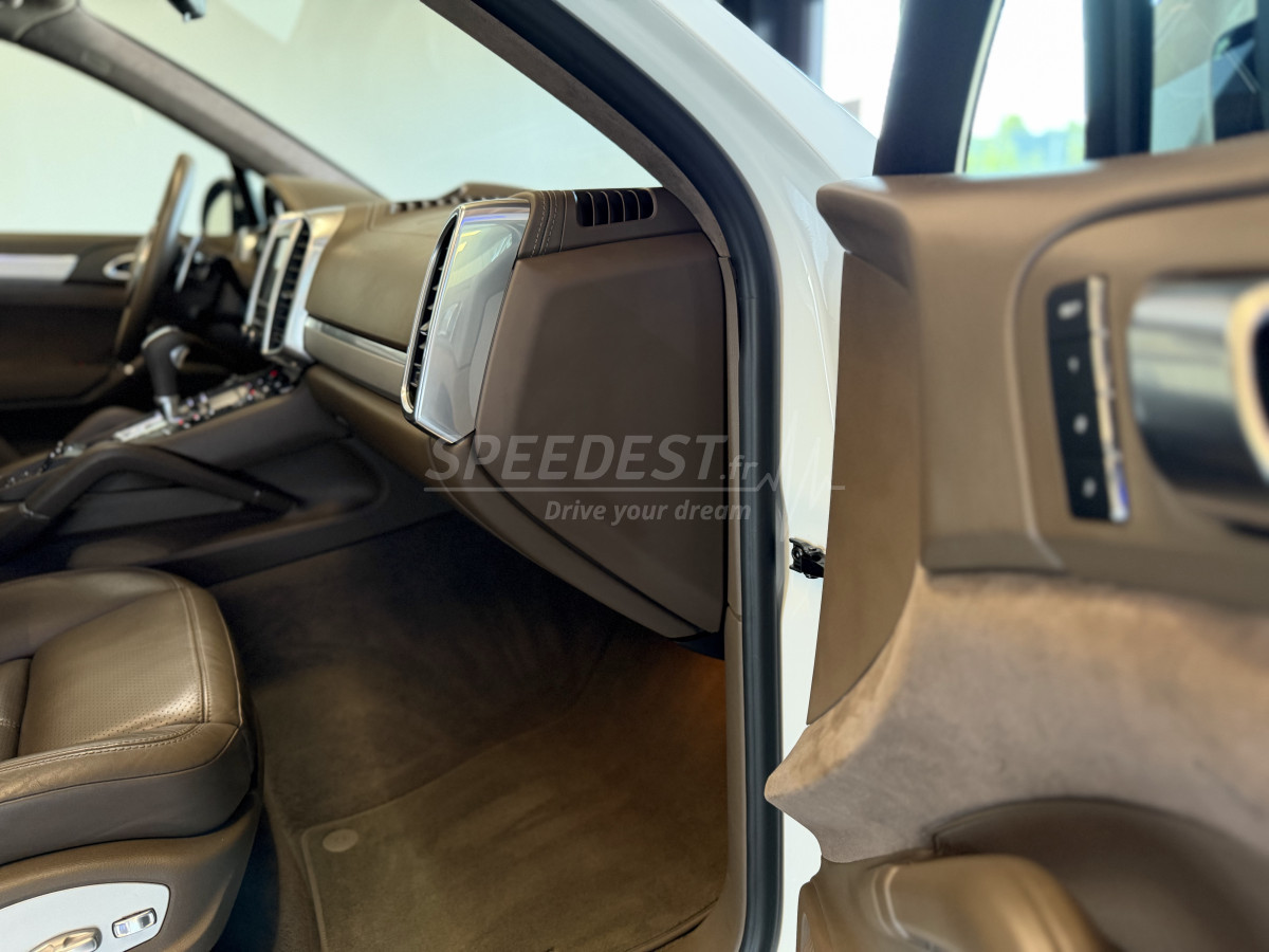 PORSCHE CAYENNE GTS /SUREEQUIPE-FBL KILOMETRAGE/
