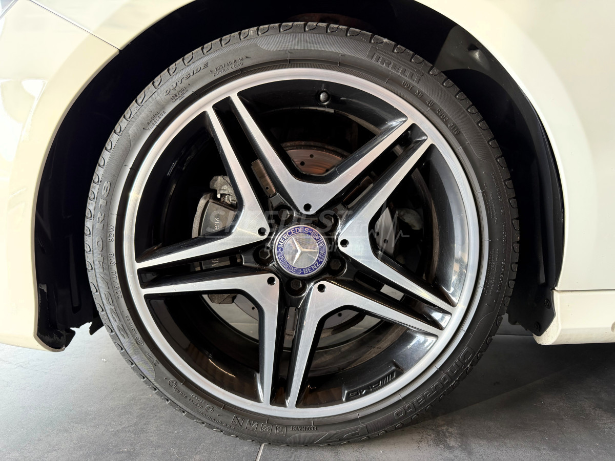 CLASSE A PACK AMG /TOIT-ATTELAGE/