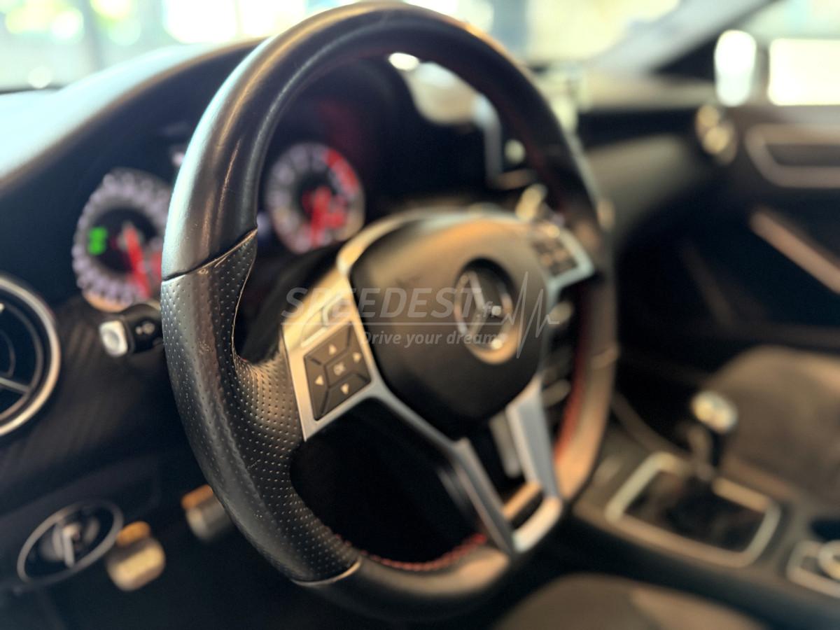 CLASSE A PACK AMG /TOIT-ATTELAGE/