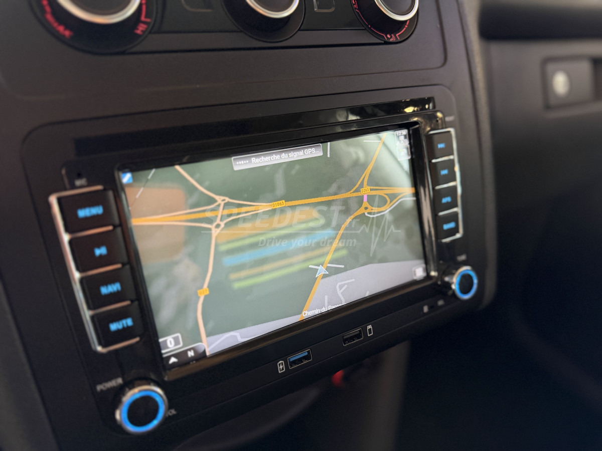 VW CADDY /ATTELAGE-CARPLAY/