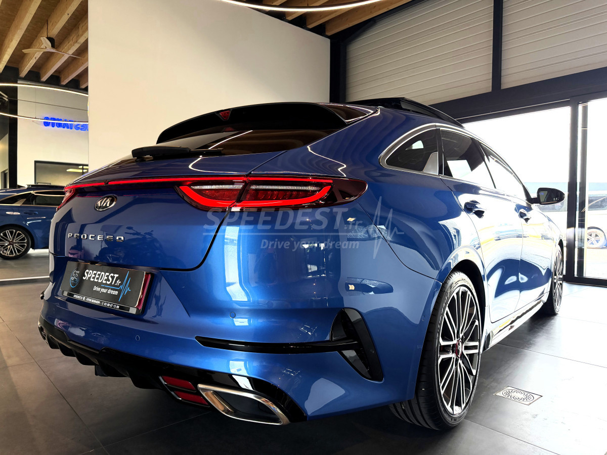 KIA PROCEED GT -FULL OPTIONS-