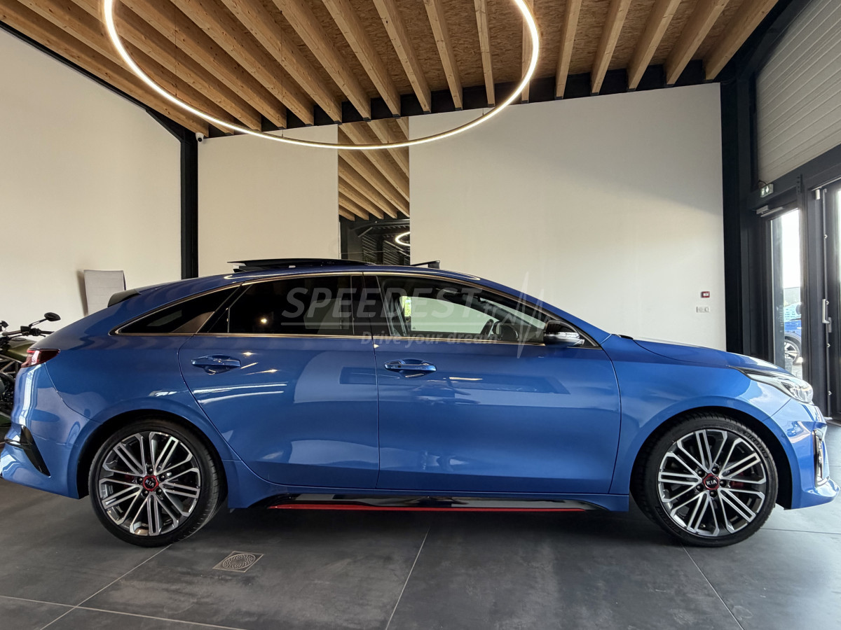 KIA PROCEED GT -FULL OPTIONS-