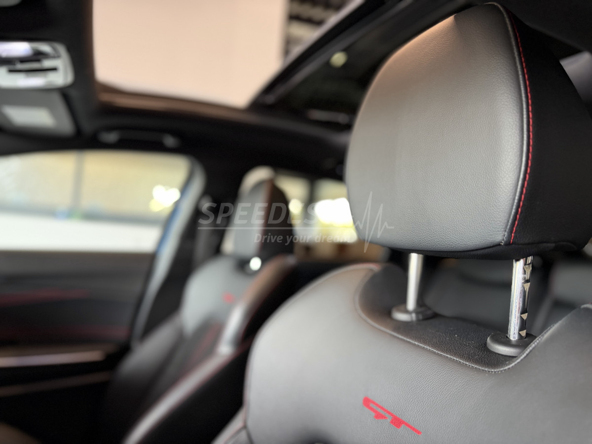 KIA PROCEED GT -FULL OPTIONS-