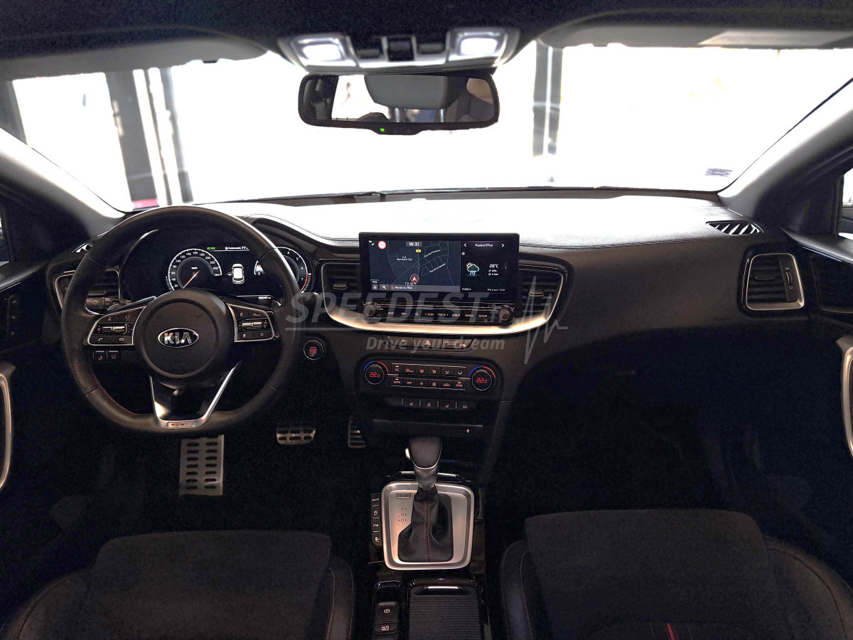 KIA PROCEED GT -FULL OPTIONS-