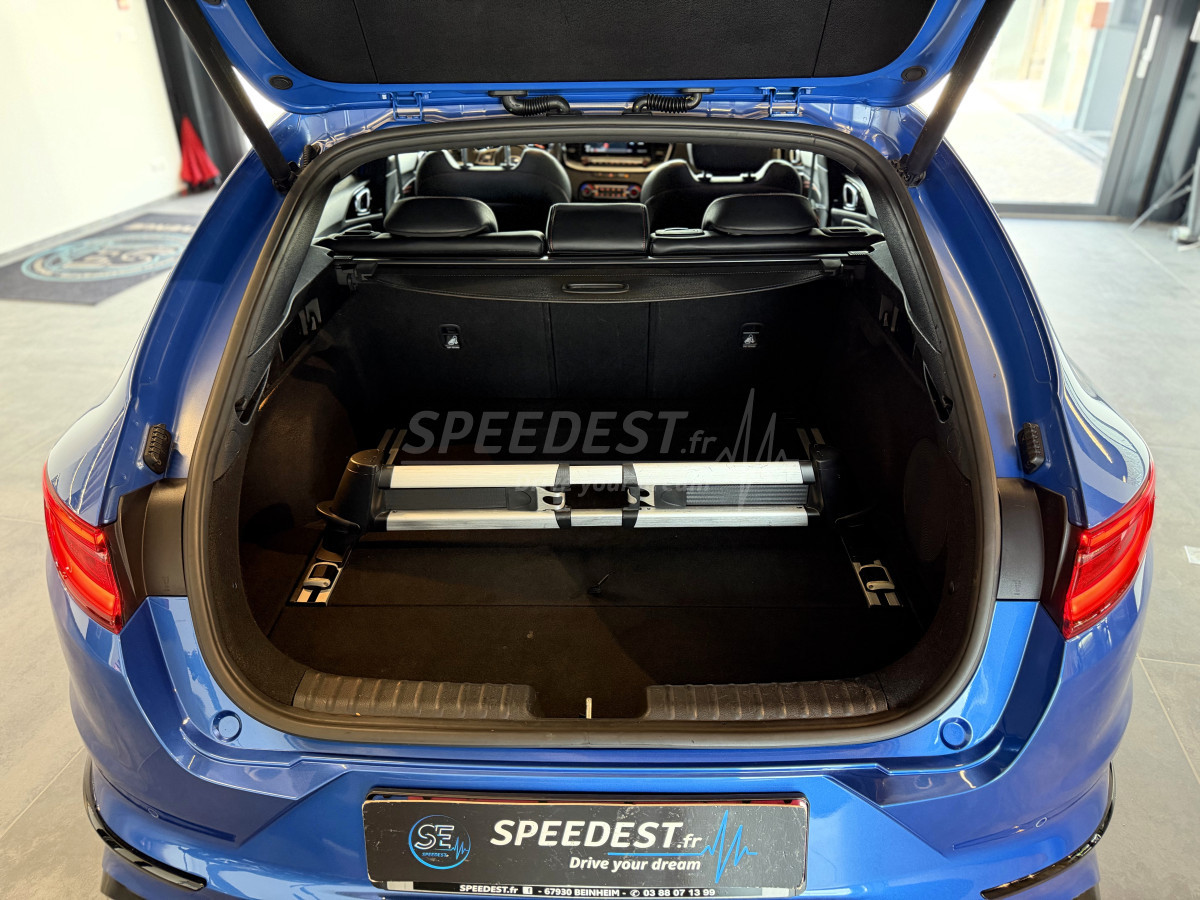 KIA PROCEED GT -FULL OPTIONS-