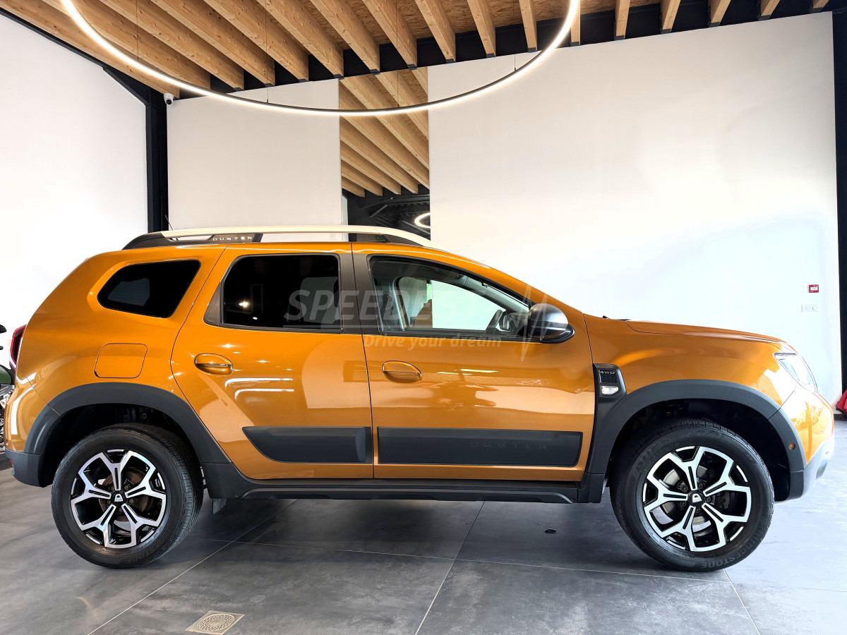 DACIA DUSTER PRESTIGE 4X4 -1ère MAIN/ATTELAGE-