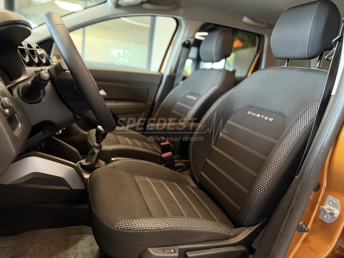 DACIA DUSTER PRESTIGE 4X4 -1ère MAIN/ATTELAGE-