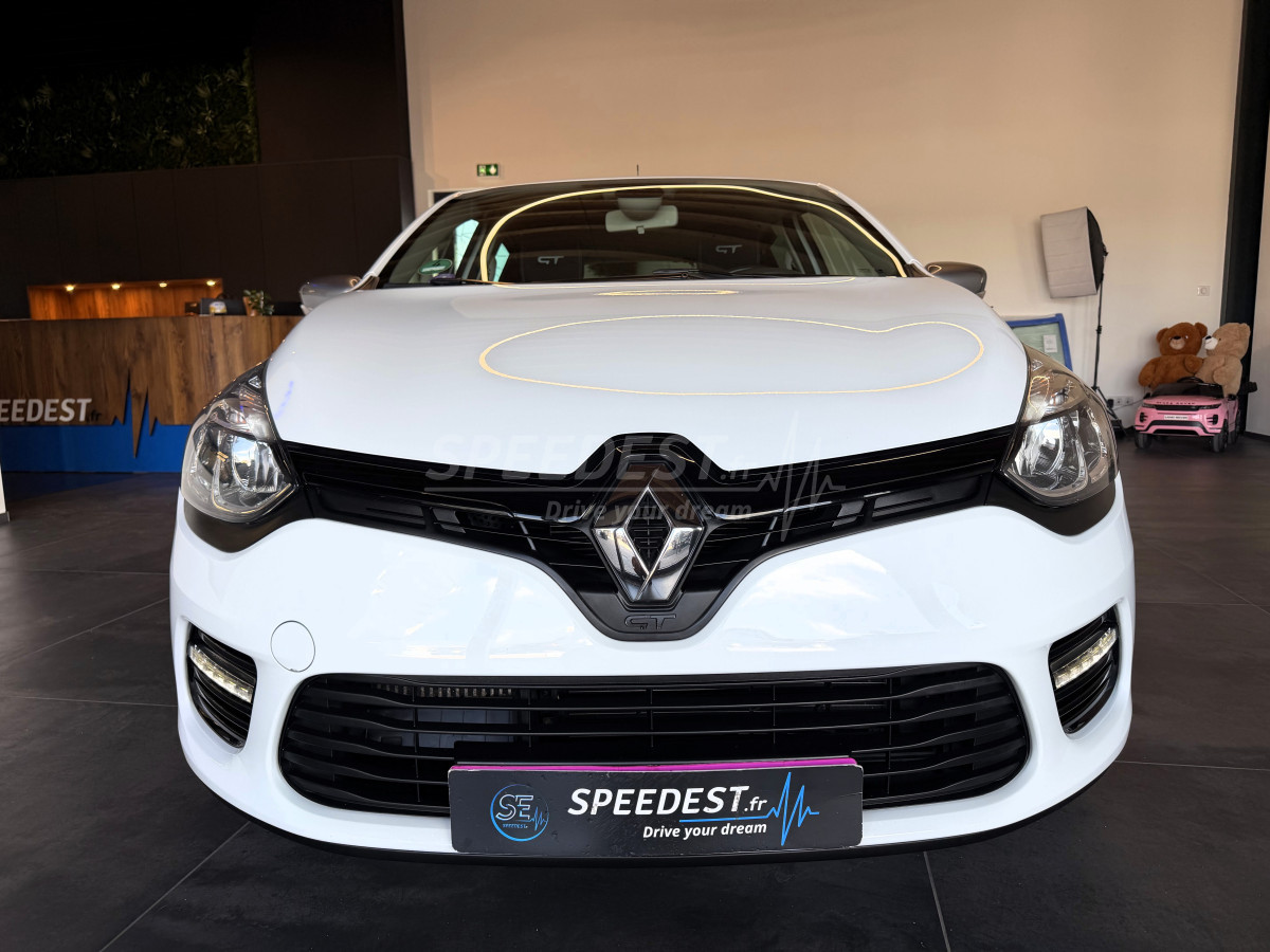 RENAULT CLIO GT