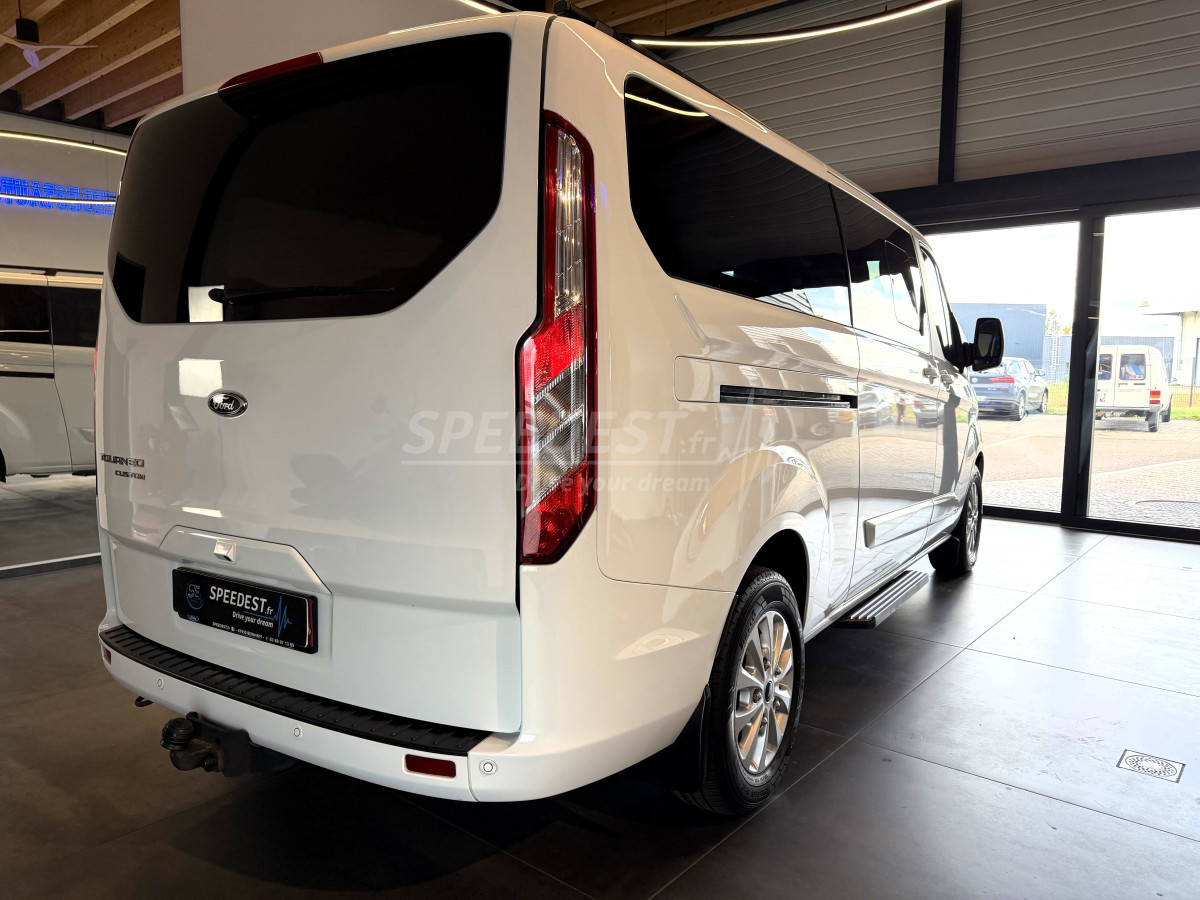 FORD TOURNEO CUSTOM -9 PLACES-