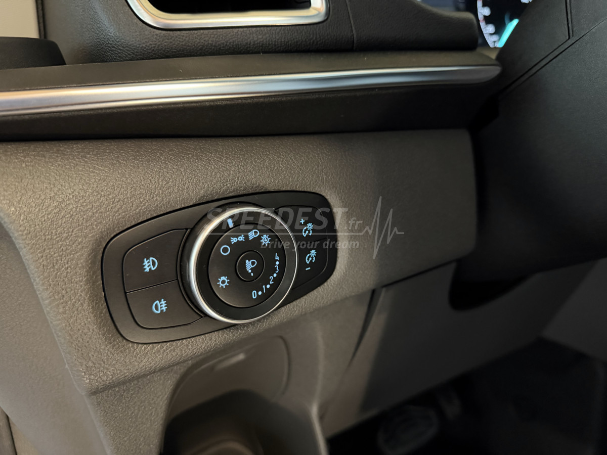 FORD TOURNEO CUSTOM -9 PLACES-