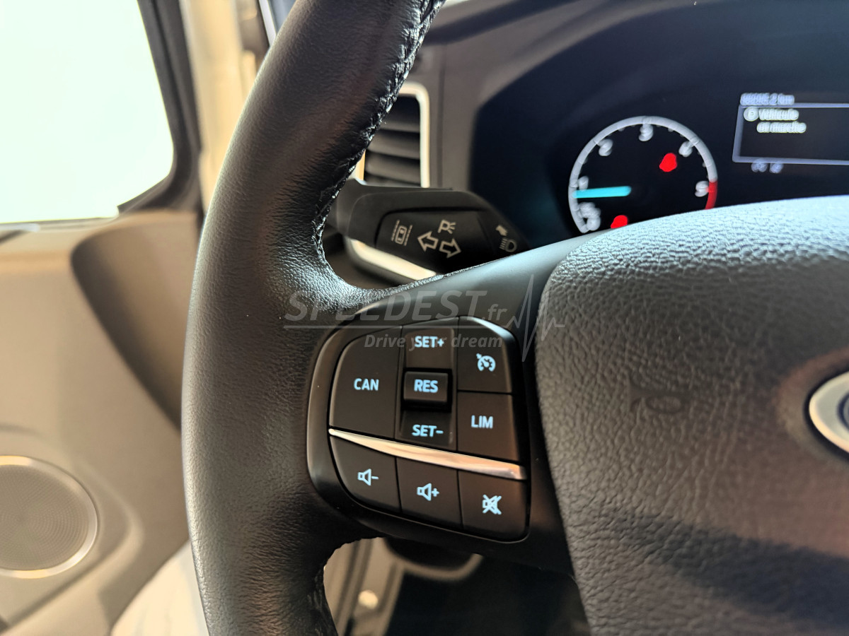 FORD TOURNEO CUSTOM -9 PLACES-