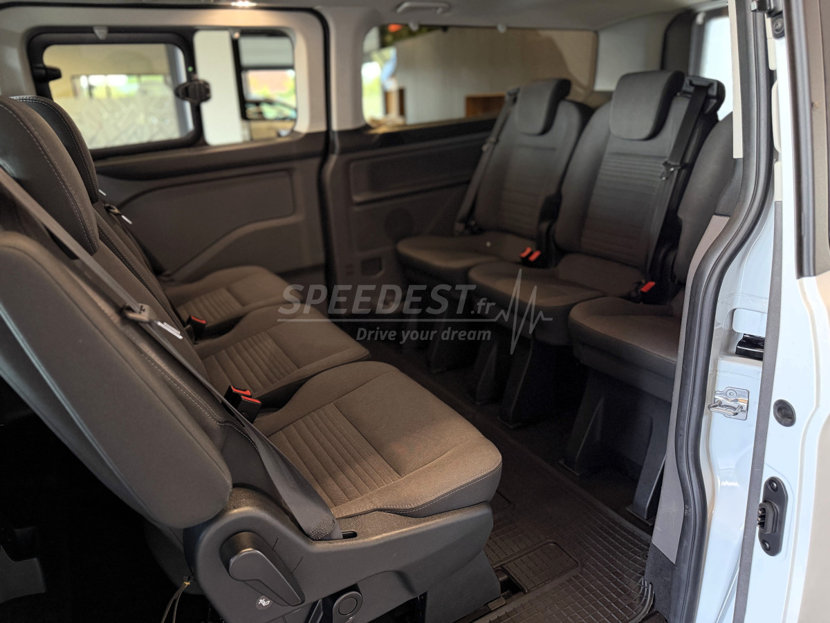 FORD TOURNEO CUSTOM -9 PLACES-