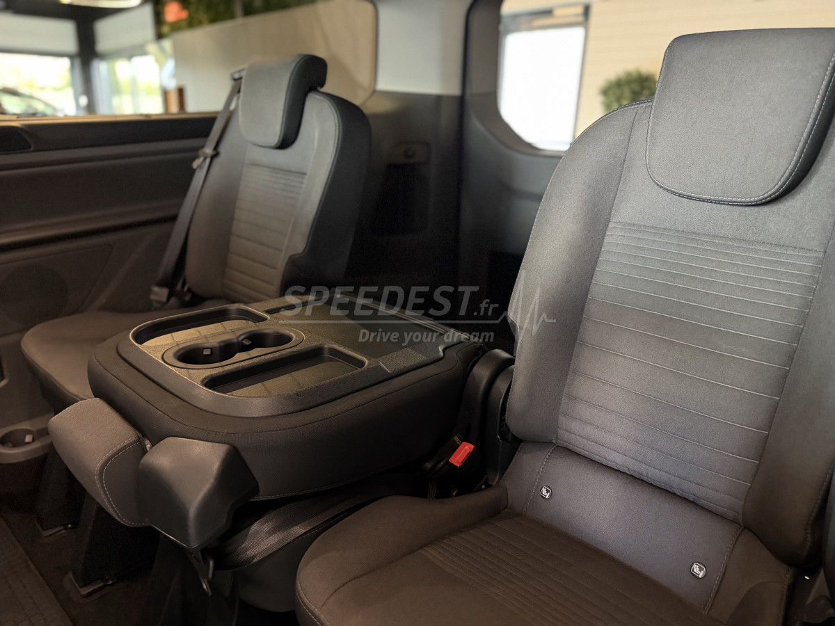 FORD TOURNEO CUSTOM -9 PLACES-