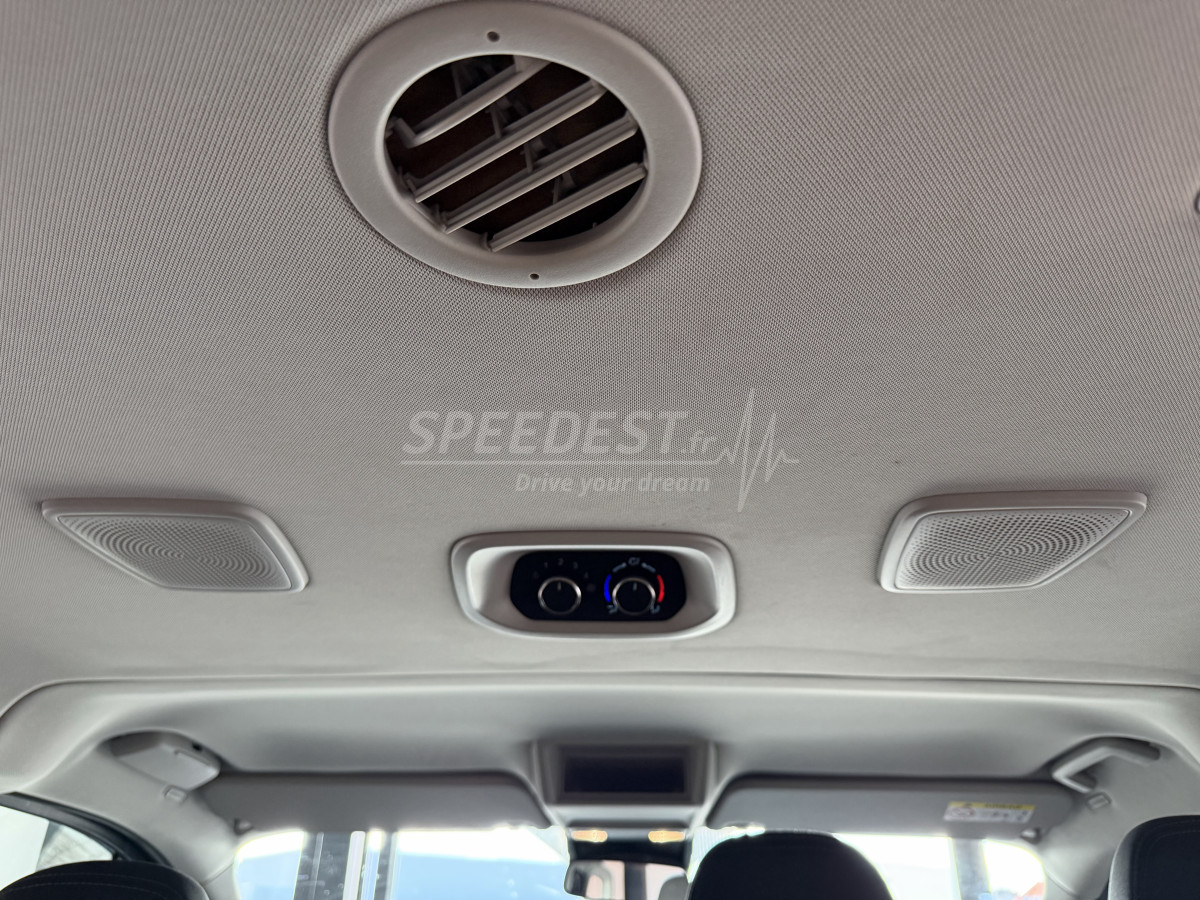FORD TOURNEO CUSTOM -9 PLACES-