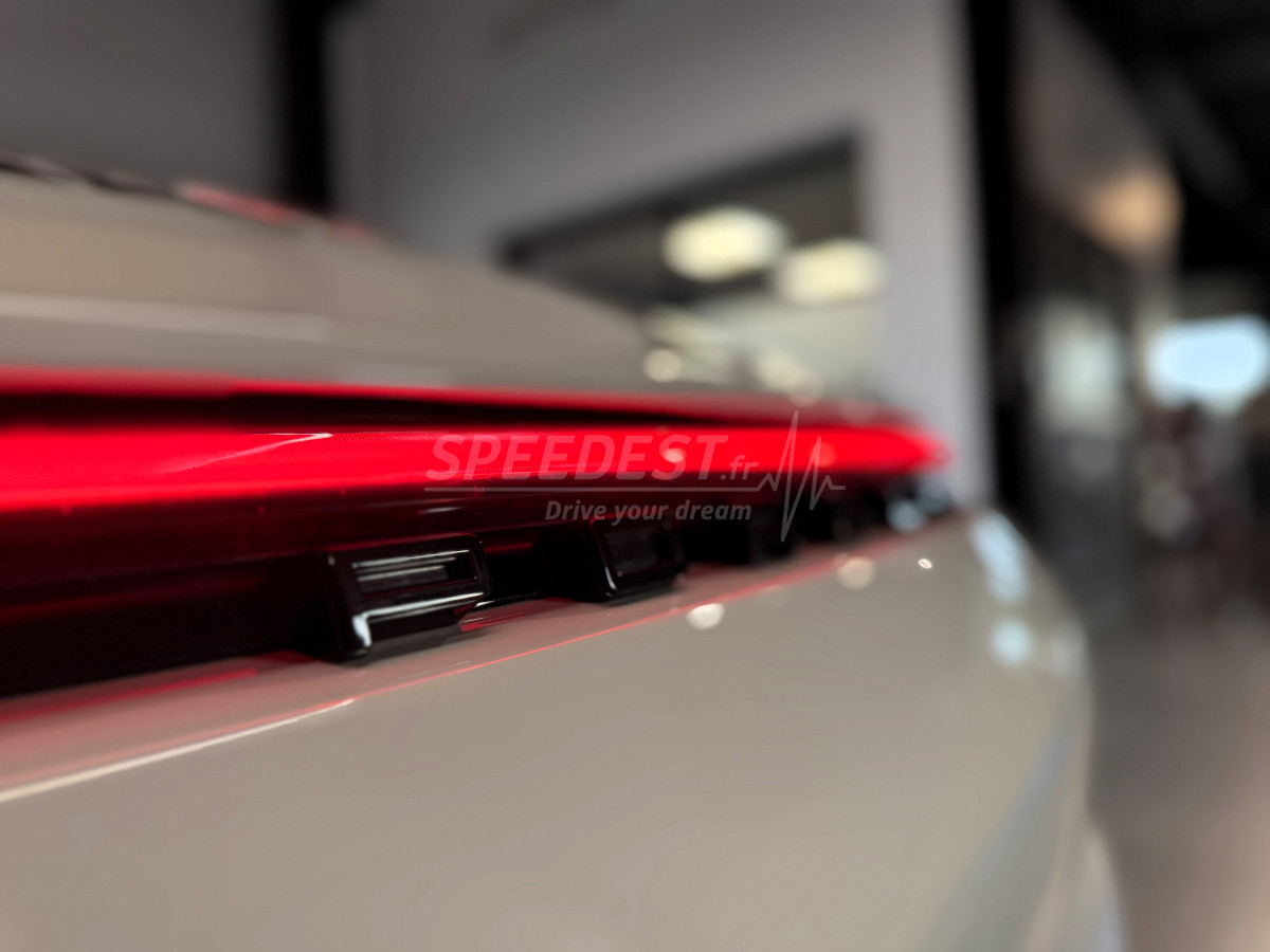 PORSCHE 992 S -PORSCHE APPROVED-