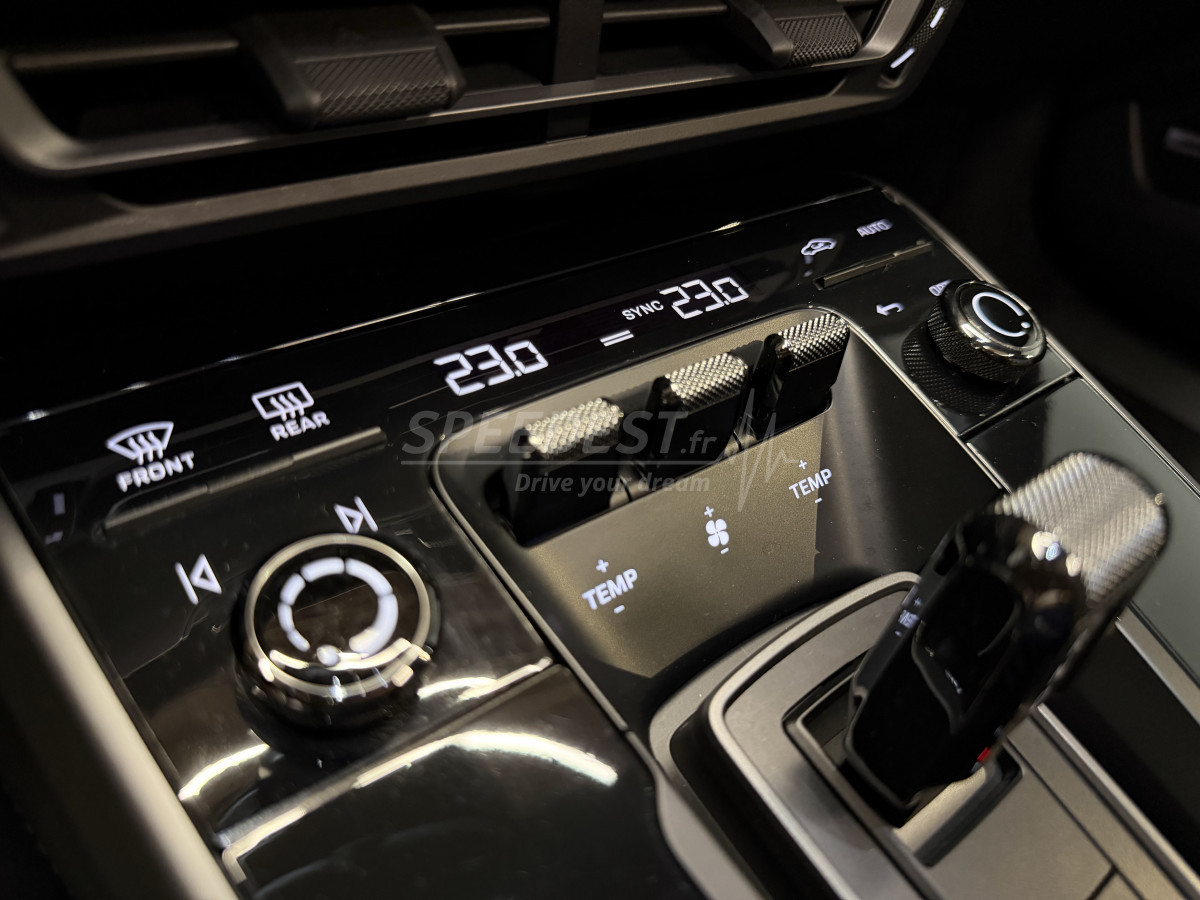 PORSCHE 992 S -PORSCHE APPROVED-