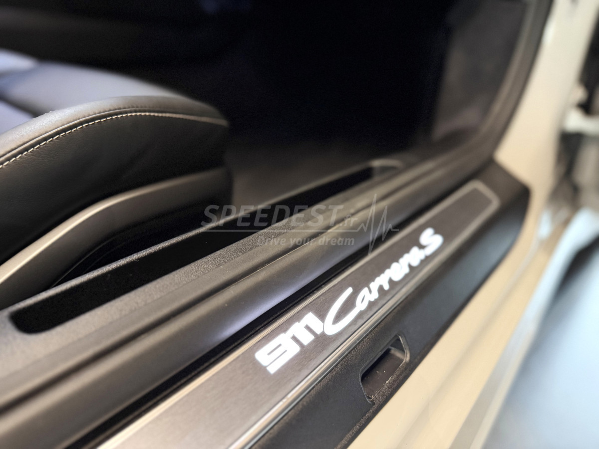 PORSCHE 992 S -PORSCHE APPROVED-
