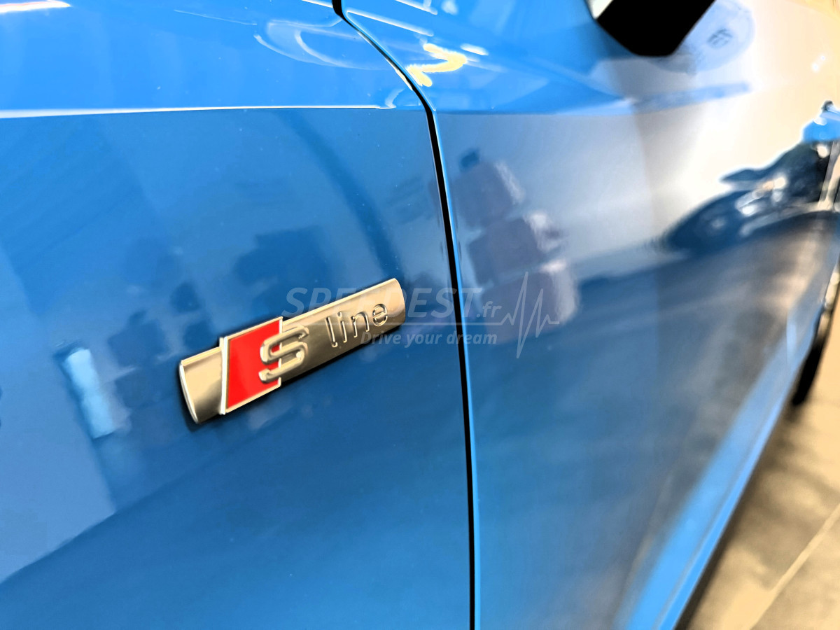 AUDI Q3 SLINE -ATTELAGE-
