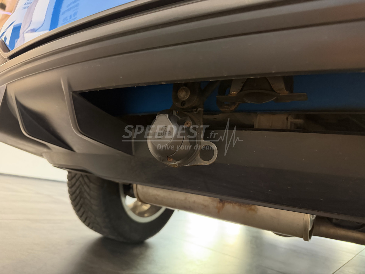 AUDI Q3 SLINE -ATTELAGE-