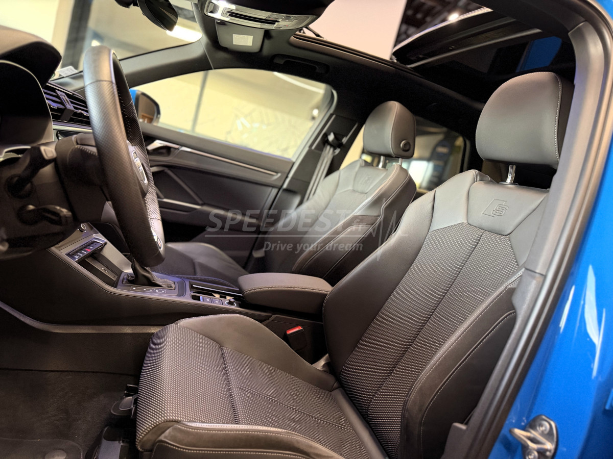 AUDI Q3 SLINE -ATTELAGE-