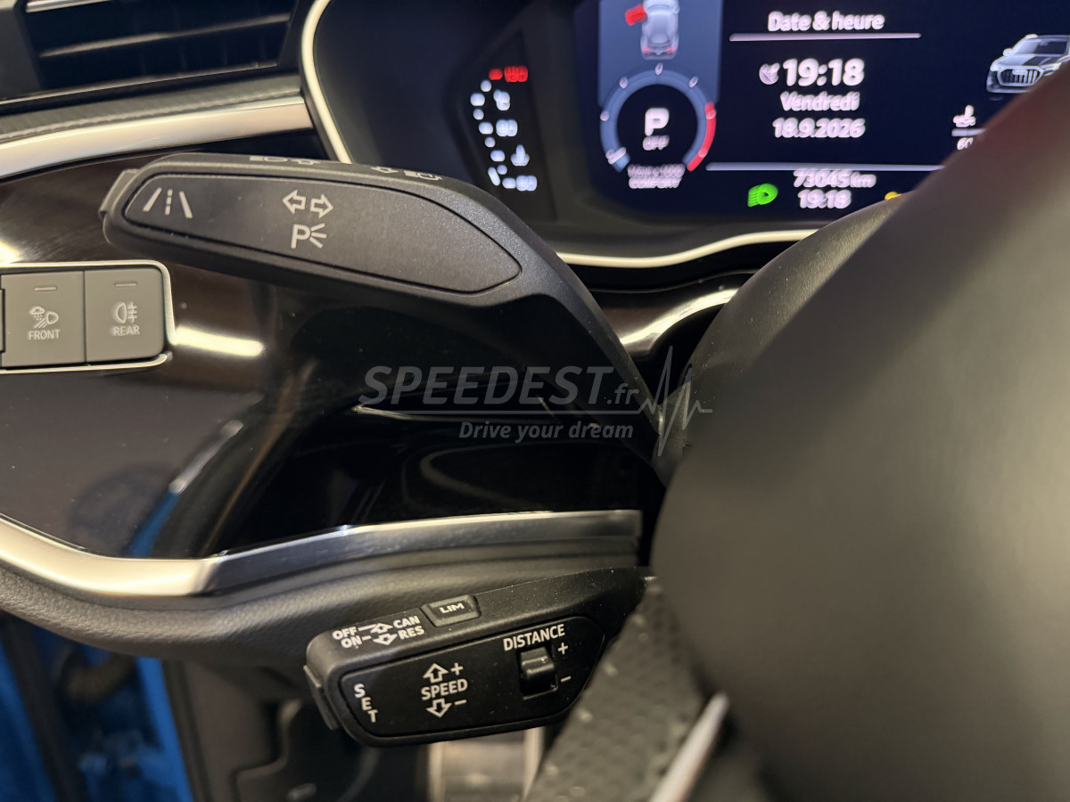AUDI Q3 SLINE -ATTELAGE-
