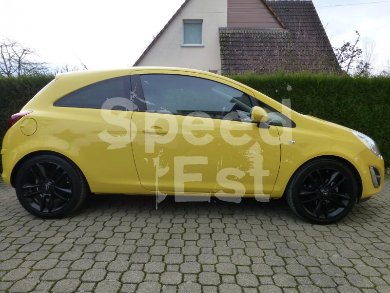 Opel corsa SPECIAL EDITION