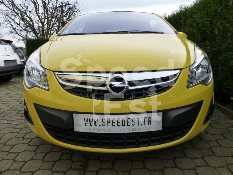 Opel corsa SPECIAL EDITION