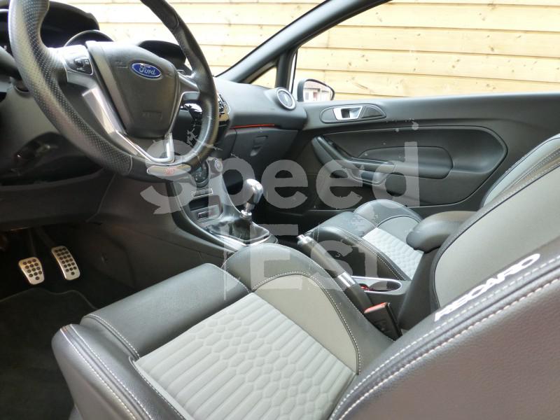FORD FIESTA ST