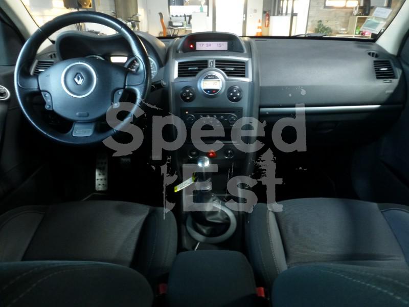 RENAULT MEGANE GT